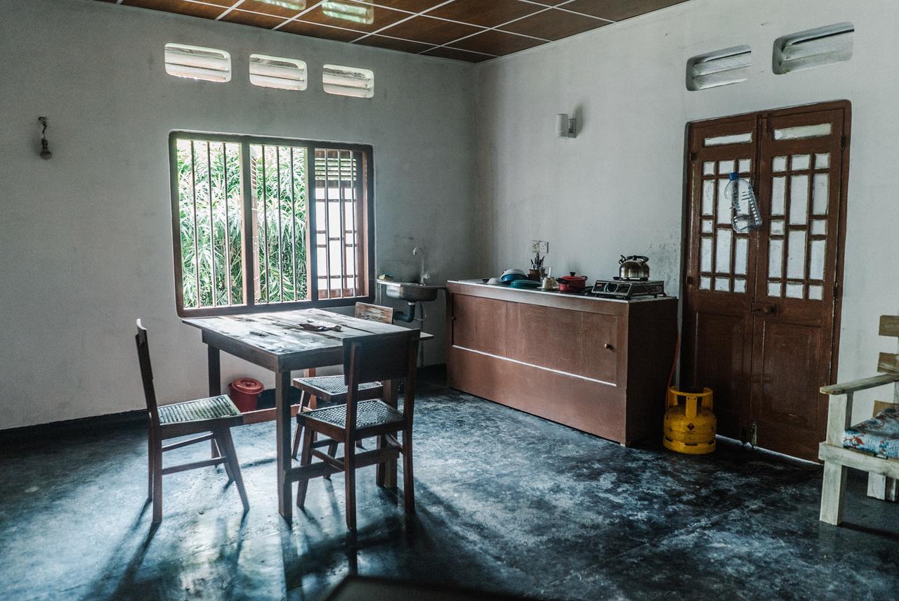 New Sam Tourist Inn Weligama Extérieur photo